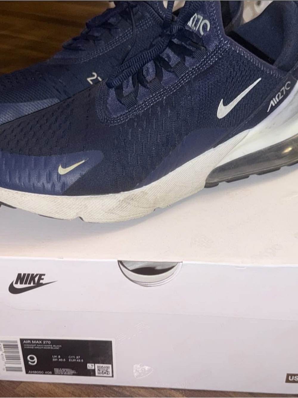 Nike Air Max 270 Men's Navy Blue and White Sneakers
